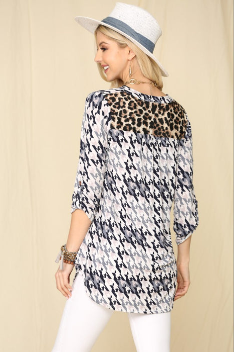 Women's Trendy Tops Houndstooth & Leopard Roll-Tab Sleeve Top