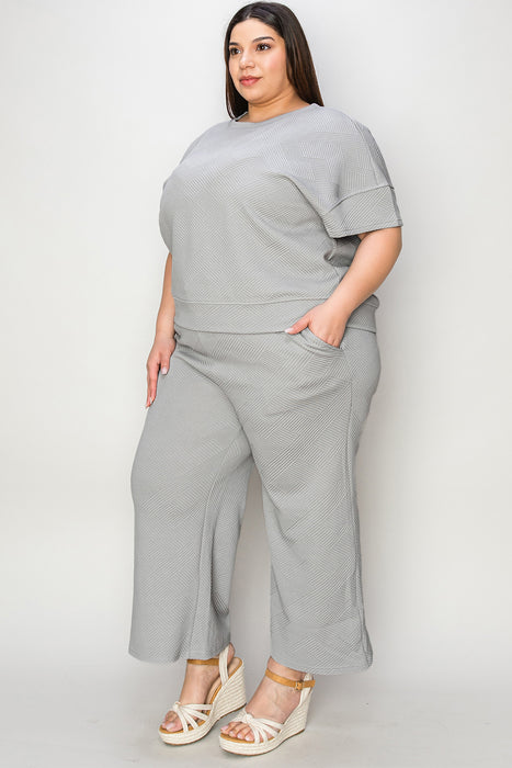 Fashion Women's Two Piece Sets Texture Short Sleeve Top and Pants Set