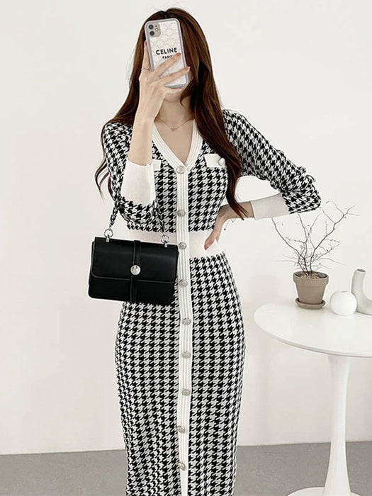 Vintage Knitting V-Neck Bodycon Midi Dress Fashion Elegant Office Lady Buttons Long Dresses for Women
