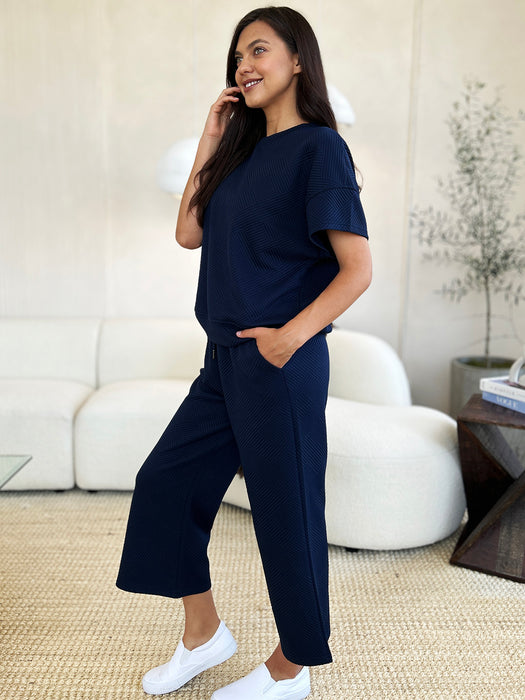 Fashion Women's Two Piece Sets Texture Short Sleeve Top and Pants Set