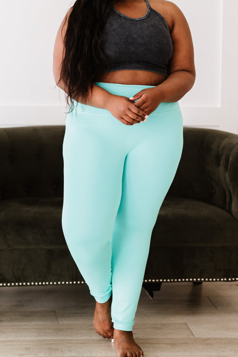 Zenana On Your Mark Run High Waisted Active Leggings