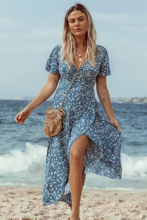 Ditsy Floral Short Sleeve Tie-Back Dress