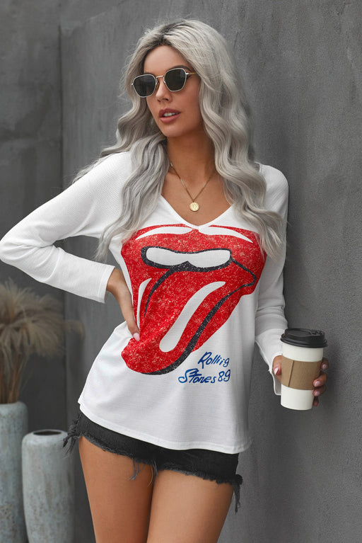 Women's T-Shirt Lips Graphic V-neck T-Shirt AwsomU